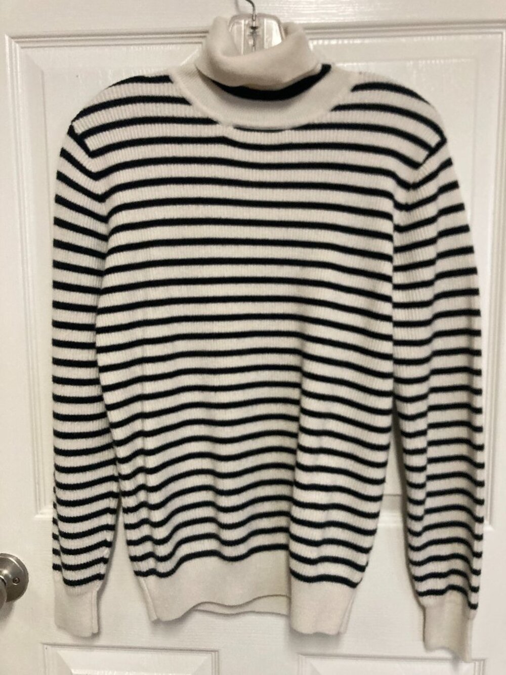 Murano sweater turtleneck black and white stripes size Medium women's